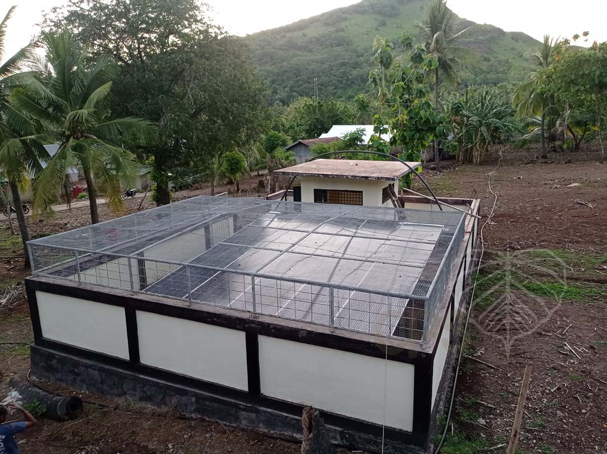 Panel surya untuk pompa air di Larantuka Flores Timur NTT